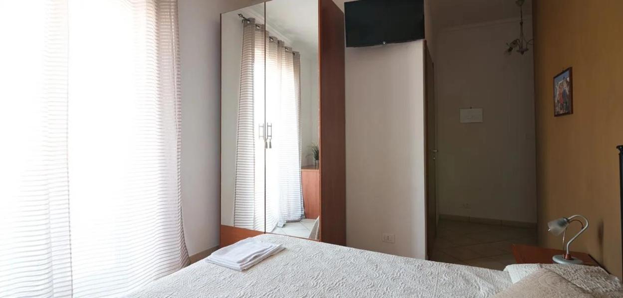 La Casa Degli Artisti 1 * Nettuno
