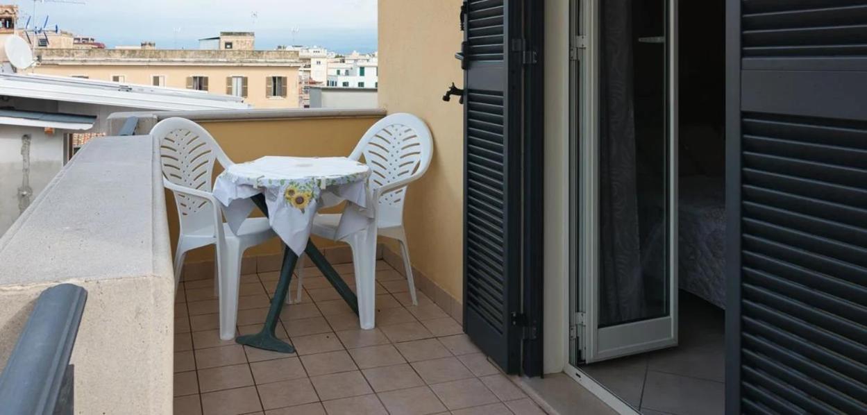 La Casa Degli Artisti 1 Nettuno